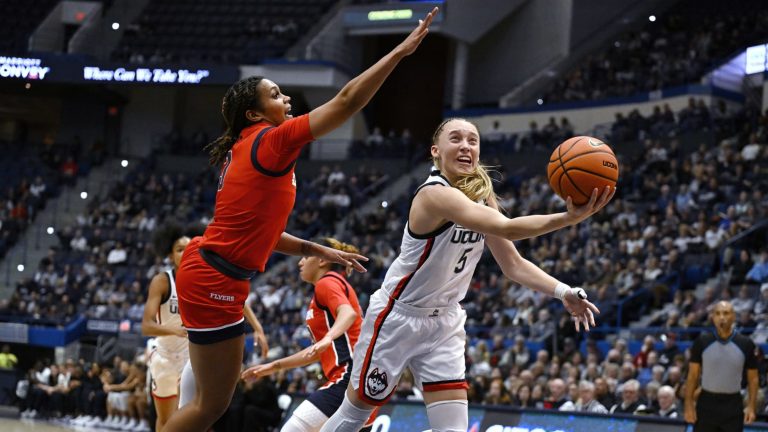 Paige Bueckers Says She Had a ‘Putrid Game’ in Return to UConn After Knee Damage
