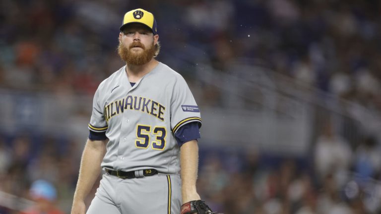 Brandon Woodruff No longer Tendered Contract by Brewers amid Shoulder Damage Recovery