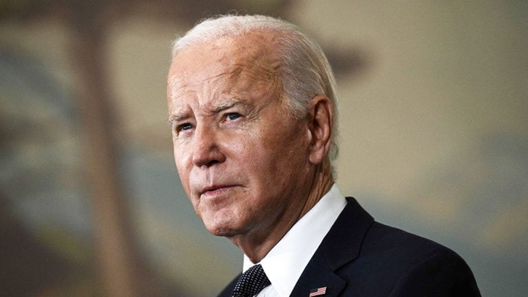 Appropriate-lumber attacks on Biden after his viral ‘dictator’ 2d plunge flat