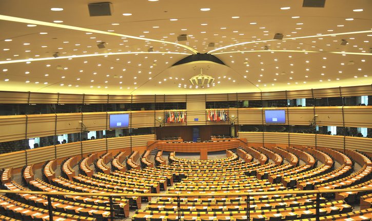 MEPs reject bill to prick pesticide insist in half