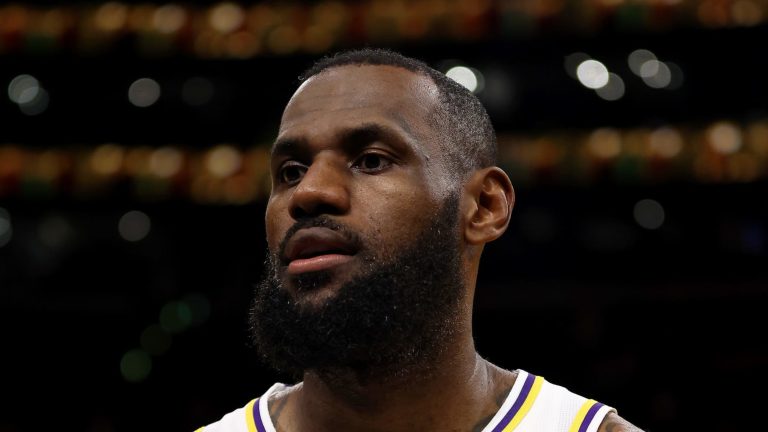 Lakers’ LeBron James Turns into 1st Participant in NBA History With 39,000 Occupation Aspects