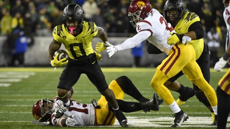 USC vs. Oregon takeaways: Hope vanishes with injuries and mistakes
